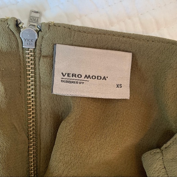 Vero Moda blouse with bell sleeves XS - Picture 6 of 8